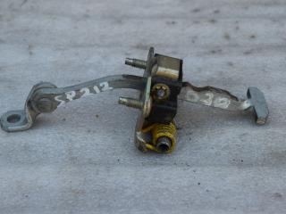 ограничитель открывания двери задней Renault Megane 1 поколение 1996, 1.6 л., K7M 720, бензин