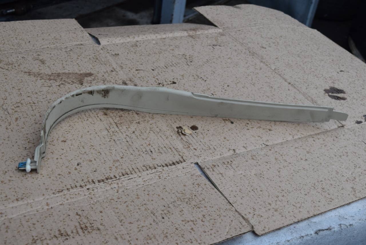 накладка на порог внутренняя Volvo XC60 1 поколение 2009, 2.4 л., D5, D 5244 T10, дизель, АКПП, полный подключаемый привод, 31271397 - фото №1