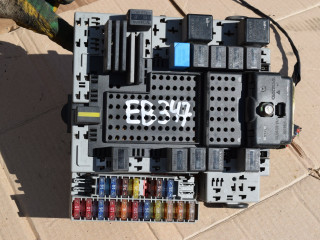 блок предохранителей Volvo XC90 1 поколение 2003, 2.4 л., D 5244 T, дизель, АКПП, 08696098, 08696040