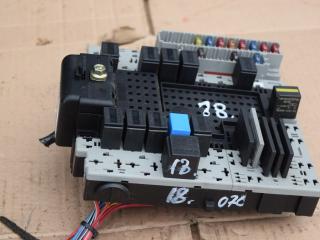 блок предохранителей Volvo V70 2 поколение 2003, 2.4 л., Ti, B 5244 T3, бензин, МКПП, универсал, передний привод, 08696098