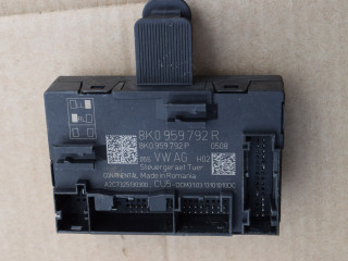 модуль управления двери Audi Q5 8R [рестайлинг] 2013, 2.0 л., TFSI, CNCD, бензин, АКПП, полный подключаемый привод, 8K0959792R