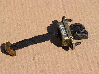 ограничитель открывания двери Ford Fiesta 5 поколение 2002, 1.4 л., дизель, МКПП, хетчбэк 5 дв.