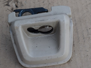 крепление шторки багажника Volvo XC70 2 поколение 2002, 2.5 л., Ti, B 5254 T2, бензин, МКПП, универсал, полный подключаемый привод, 09193489