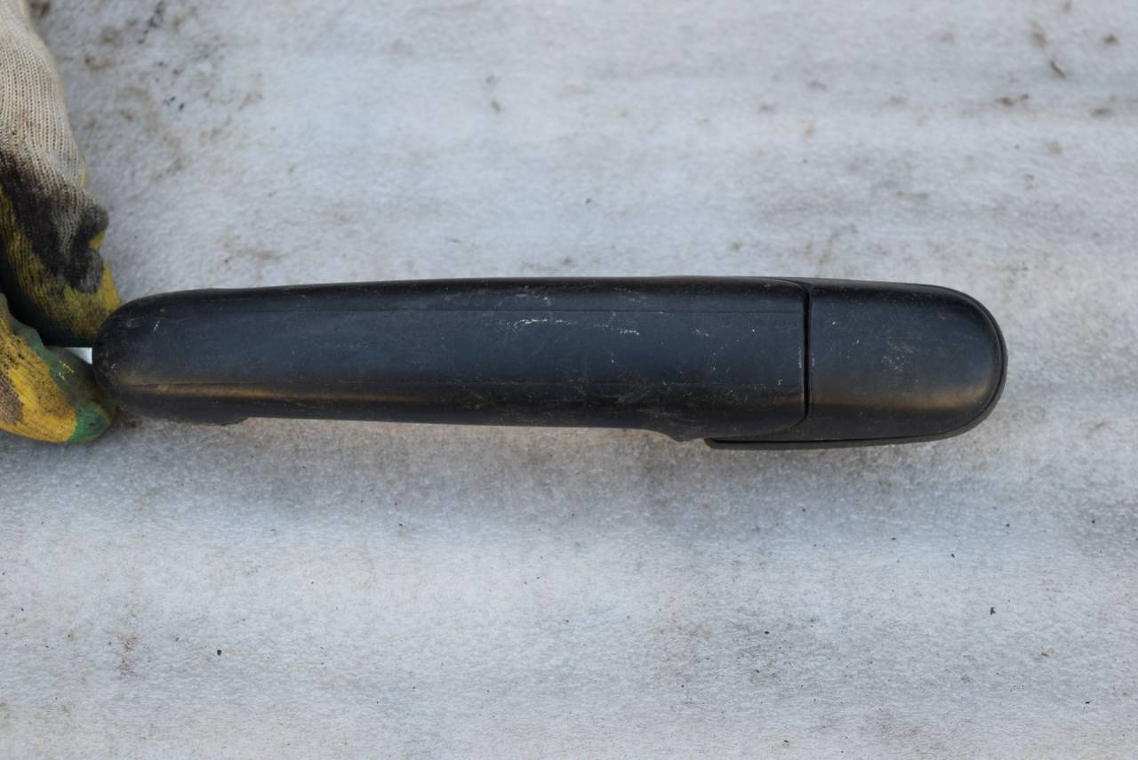 ручка наружная задняя правая SEAT Alhambra 1 поколение 1997, 1.9 л., дизель - фото №1