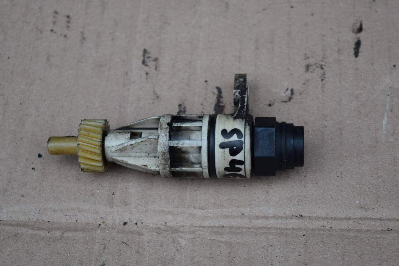 датчик скорости Rover 400 Series 1 поколение 1997, 2.0 л., Di, 20T2N, дизель, МКПП, YBE100520 - фото №1