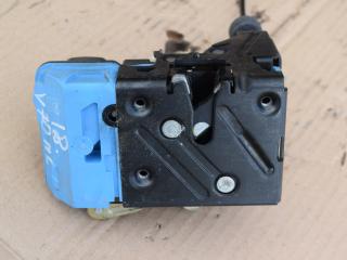 замок двери передней левой Volvo V70 2 поколение 2003, 2.4 л., Ti, B 5244 T3, бензин, МКПП, универсал, передний привод, 8650544