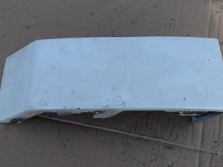 ус под фонарь правый Volvo XC90 1 поколение 2005, 2.5 л., Ti, B 5254 T2, бензин, АКПП, полный подключаемый привод, 8620820