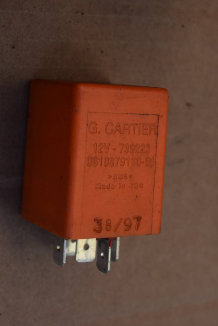 реле (прочие) Peugeot 806 1 поколение 1998, 1.9 л., дизель, МКПП, минивэн, 739223, 9619879180 - фото №1