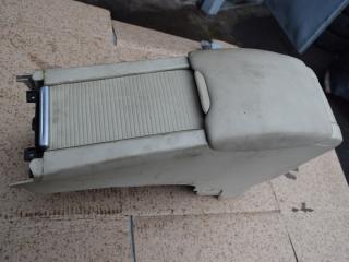 подлокотник Volvo XC60 1 поколение 2009, 2.4 л., D5, D 5244 T10, дизель, АКПП, полный подключаемый привод