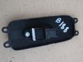кнопка стеклоподъемника двери задней Volvo XC60 1 поколение 2009, 2.4 л., D5, D 5244 T10, дизель, АКПП, полный подключаемый привод, 30773977 - фото №3