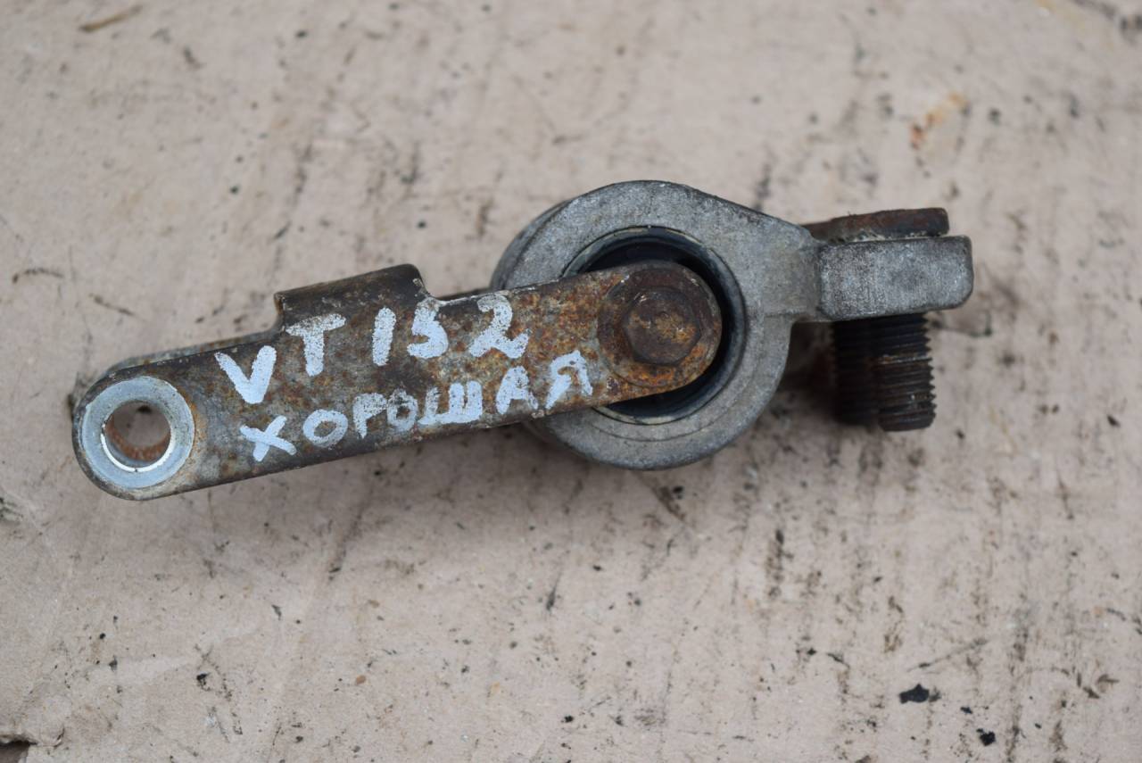 подушка крепления двигателя Volvo V70 2 поколение 2003, 2.4 л., D5, D 5244 T, дизель, АКПП, седан, передний привод - фото №1