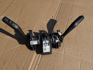 переключатель подрулевой (стрекоза) Skoda Octavia 3 поколение (A7) 2014, 1.6 л., бензин, МКПП, 5K0853502K, 5K0953521DK