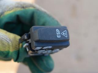 кнопка ASC / ESP Renault Laguna 2 поколение 2003, 1.9 л., дизель, МКПП, хетчбэк 5 дв., 2648802
