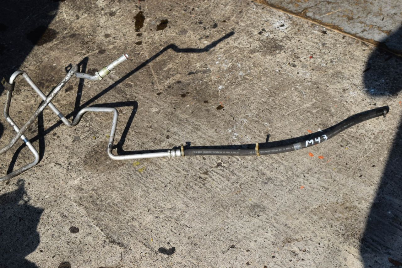 трубка гидроусилителя Volvo XC70 2 поколение 2002, 2.4 л., Ti, B 5244 T3, бензин, АКПП, универсал, полный подключаемый привод - фото №1