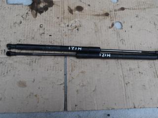 амортизатор крышки багажника (3-5 двери) Volvo C30 1 поколение 2007, 2.5 л., Ti, бензин, МКПП, серый, хетчбэк 3 дв., передний привод, 30657235