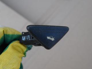 кнопка открытия багажника Ford Focus 1 поколение [рестайлинг] 2004, 1.8 л., дизель