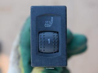 кнопка обогрева сидений Volkswagen Passat B5 [рестайлинг] 2002, 1.9 л., дизель, МКПП, седан, 3B0963563C