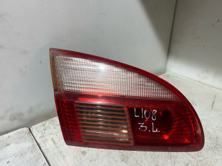 фонарь задний Toyota Avensis 1 поколение (T220) [рестайлинг] 2001, 2.0 л., 1CD-FTV, дизель, 5МКПП, универсал