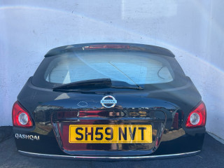 крышка багажника (дверь 3-5) Nissan Qashqai 1 поколение 2009, 1.6 л., HR16DE, бензин, 5МКПП, внедорожник 5 дв.