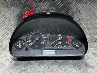 щиток приборов (приборная панель) BMW 5 серия E39 1999, 2.5 л., M51 D25 (Inter.), дизель, 5МКПП, универсал, 110.008.735091