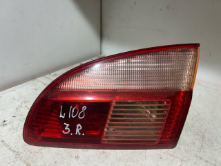 фонарь задний Toyota Avensis 1 поколение (T220) [рестайлинг] 2001, 2.0 л., 1CD-FTV, дизель, 5МКПП, универсал