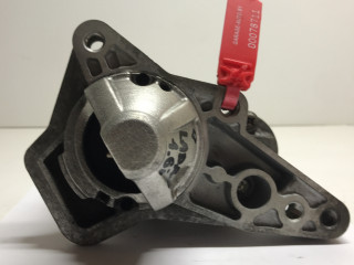 стартер Nissan Juke YF15 2011, 1.6 л., HR16DE, бензин, 5МКПП, хетчбэк 5 дв., 233001KA1A, M000T32172ZE