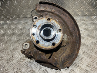 ступица передняя левая Volvo V70 3 поколение 2009, 2.4 л., D 5244 T, дизель, 6МКПП, универсал