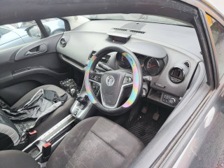 Opel Meriva 2 поколение (B)