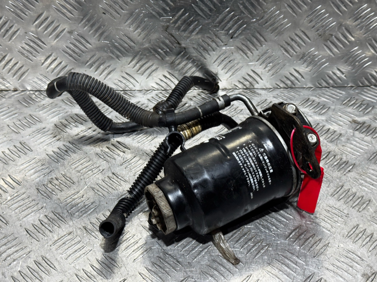 корпус топливного фильтра Ford Ranger 3 поколение T6 2011, 2.5 л., WLAA, дизель, 5МКПП, пикап - фото №1