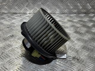 моторчик печки Mitsubishi Carisma 1 поколение 1996, 1.6 л., бензин, хетчбэк 5 дв.
