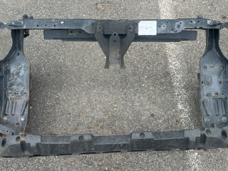 передняя панель крепления облицовки (телевизор) Nissan Qashqai 1 поколение 2007, 1.6 л., HR16DE, бензин, 5МКПП, внедорожник 5 дв.