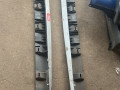 накладка на порог Dacia Duster 1 поколение 2013, 1.5 л., K9K 898, дизель, 6МКПП, внедорожник 5 дв. - фото №2