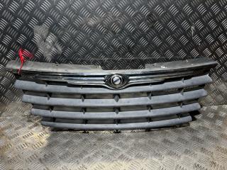 решетка радиатора Chrysler Voyager 4 поколение [рестайлинг] 2005, 2.8 л., дизель, АКПП, минивэн