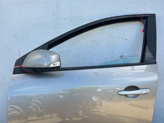 дверь передняя левая Renault Megane 3 поколение 2011, 1.6 л., K4M 858, бензин, 6МКПП, хетчбэк 5 дв.