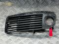 заглушка (решетка) в бампер Audi A6 4B/C5 2000, 2.4 л., AML, бензин, АКПП, черный, седан, 4B0807681J - фото №2
