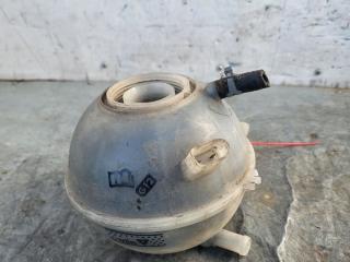 бачок расширительный Volkswagen Golf 4 поколение (1997 - 2006), 1J0121403B