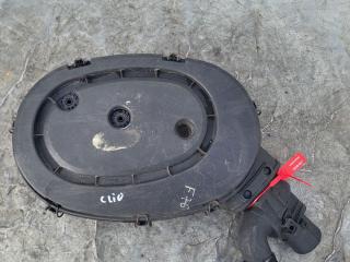 корпус воздушного фильтра Renault Clio 2 поколение (1998 - 2002), 7700856579