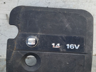декоративная крышка двигателя SEAT Ibiza 3 поколение (2002 - 2006), 1.4 л., бензин