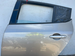 дверь задняя левая Renault Megane 3 поколение 2011, 1.6 л., K4M 858, бензин, 6МКПП, хетчбэк 5 дв.