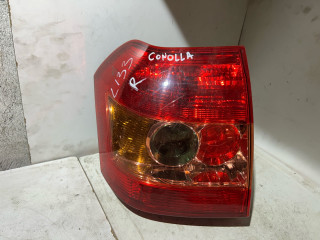 фонарь задний правый Toyota Corolla 9 поколение (E120/E130) 2004, 1.4 л., 1ND-TV, дизель, 5МКПП, хетчбэк 5 дв.