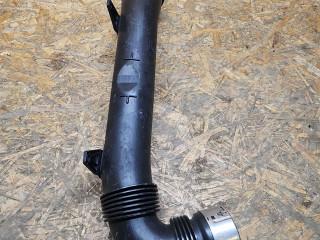 патрубок воздушного фильтра BMW M4 G82/G83 G82 2022, 3.0 л., S58B30A, бензин, АКПП, c4p (brooklyn grey metallic), купе, полный привод, правый руль, 8095810