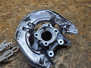 кулак задний правый BMW 7 серия G70 2024, 3.0 л., B57 D30 B, дизель, АКПП, седан, 6898352