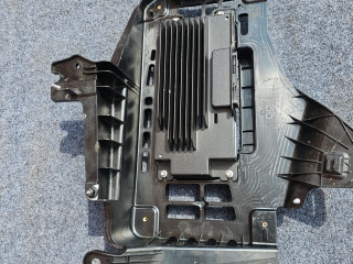 усилитель музыкальный BMW 7 серия G70 2024, 3.0 л., B57 D30 B, дизель, АКПП, carbonschwarz metallic (416), седан, полный привод, 5A83C47
