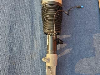 амортизатор передний правый BMW X5 G05 [рестайлинг] G05 2024, 3.0 л., гибрид, АКПП, внедорожник 5 дв., 6892426