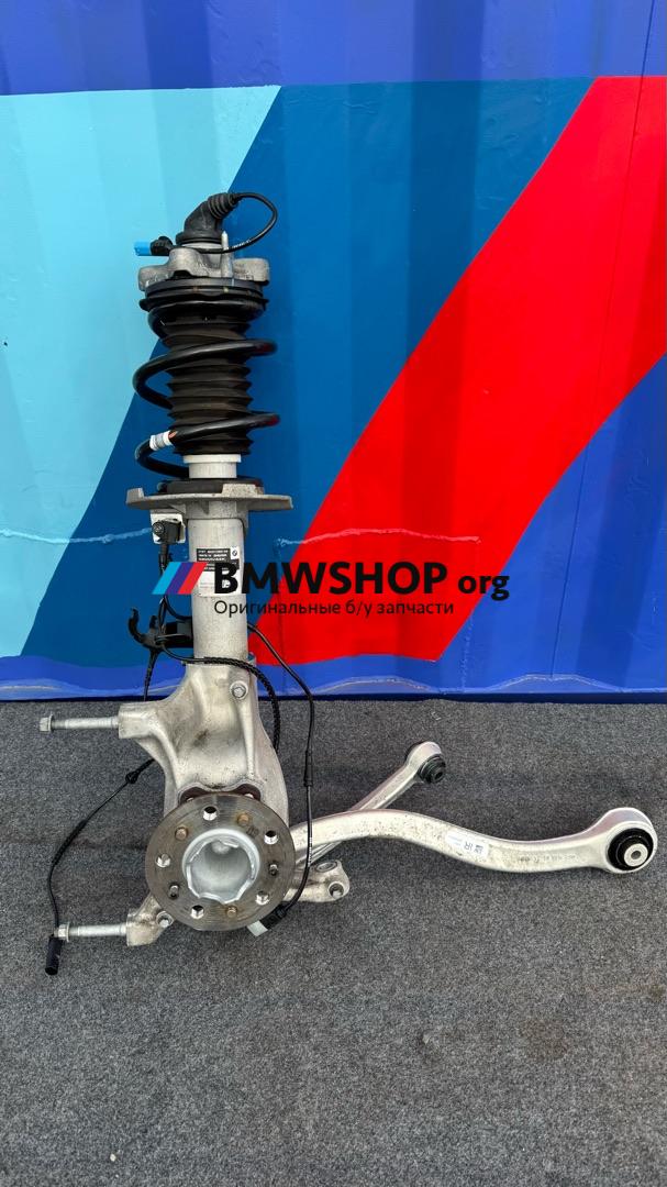 кулак поворотный правый BMW M2 G87 2024, 3.0 л., S58B30A, бензин, АКПП, c4p, купе, задний привод, правый руль, 8091350, 8095668, 8095666, 8095664 - фото №1