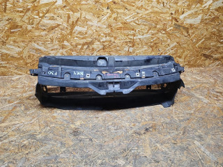 воздухозаборник BMW 3 серия F30/F31/F34 2013, 2.0 л., дизель, МКПП, черный, седан, 7255413
