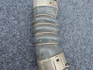 патрубок интеркулера BMW X6 G06 2023, 3.0 л., B57 D30 B, дизель, АКПП, c4w skyscraper grau metallic, внедорожник 5 дв., полный подключаемый привод, 8599391