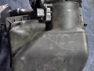 корпус воздушного фильтра BMW X5 G05 [рестайлинг] G05 2024, 3.0 л., B57 D30 B, дизель, АКПП, 475 black-sapphire metallic, хетчбэк 5 дв., полный привод, правый руль, 8620945, 8470034