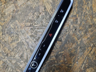 пульт управления мультимедиа BMW X5 G05 [рестайлинг] G05 2024, 3.0 л., дизель, АКПП, 475 black-sapphire metallic, внедорожник 5 дв., полный привод, правый руль, 5A64198