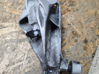 кронштейн двигателя BMW X7 G07 2020, 3.0 л., B57 D30 B, дизель, АКПП, 6884475